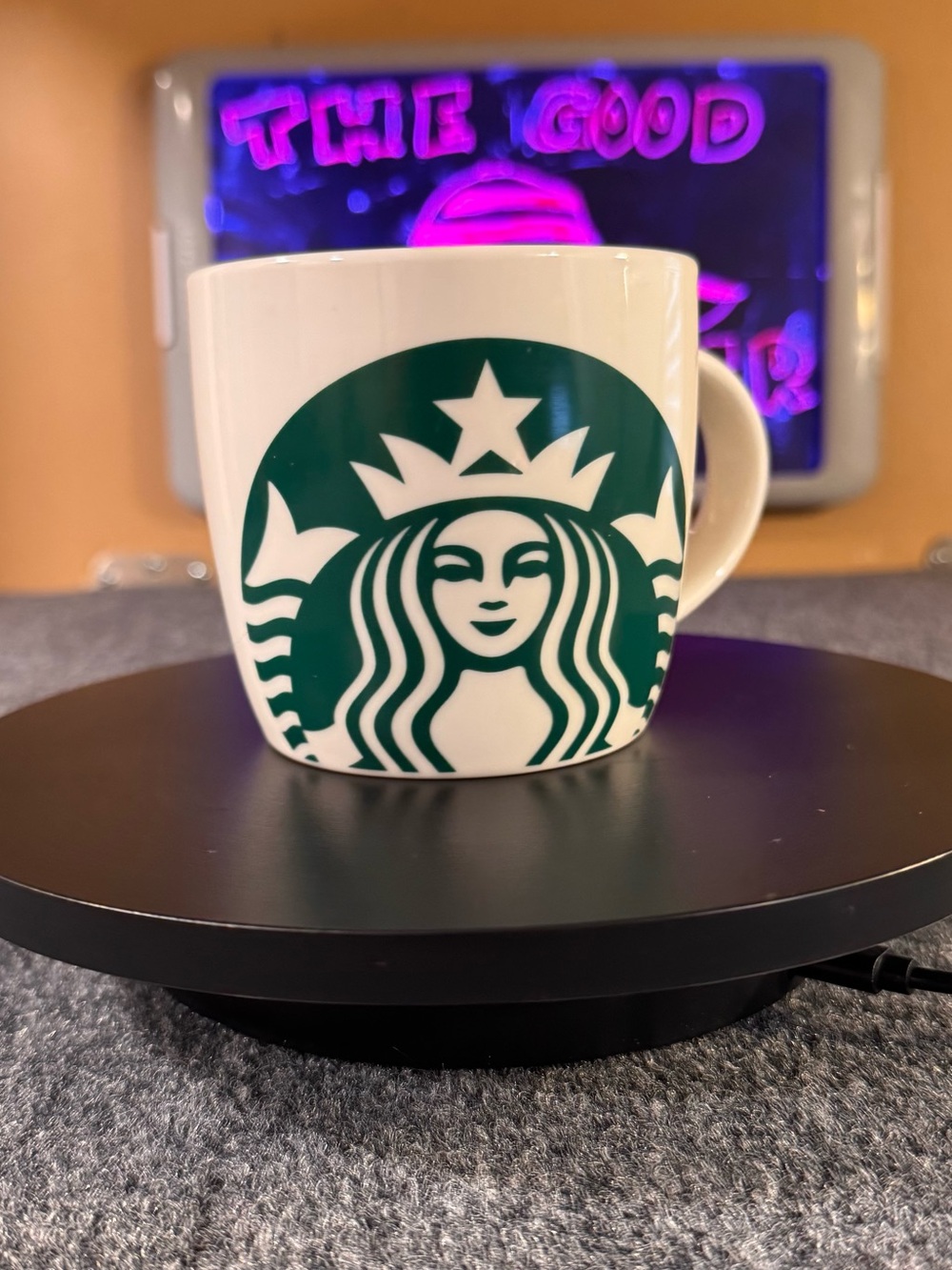 Starbucks - Very collectible 2017 White Mug with Green Siren Logo (Mermaid)